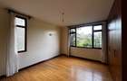 3 Bed Apartment with En Suite in Riverside - 15