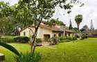 5 Bed House with En Suite at Redhill Road - 1