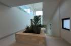 5 Bed Villa with En Suite in Westlands Area - 12