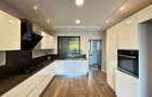 2 Bed Apartment in Parklands - 6