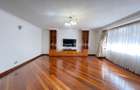 4 Bed Townhouse with En Suite in Runda - 5
