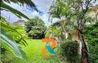 5 Bed Townhouse with En Suite in Kitisuru - 3