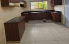 4 Bed Townhouse with En Suite in Kilimani - 10