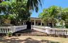 3 Bed House with En Suite at Jumba Ruins - 11