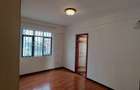 2 Bed Apartment with En Suite in Kilimani - 8