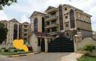 Serviced 2 Bed Apartment with En Suite in Parklands - 3