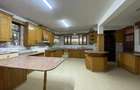 5 Bed House with En Suite in Runda - 10