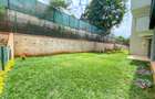 4 Bed Townhouse with En Suite in Gigiri - 16