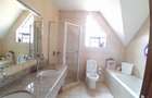 4 Bed Townhouse with En Suite at Lavington - 14