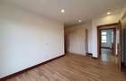 3 Bed Apartment with En Suite at City Park Drive - 10