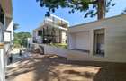 6 Bed Townhouse with En Suite in Lavington - 18