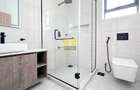3 Bed Apartment in Brookside - 10