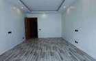 5 Bed Townhouse with En Suite in Lavington - 6