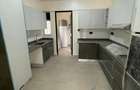 3 Bed Apartment with En Suite in Westlands Area - 6