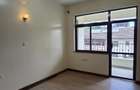 3 Bed Apartment with En Suite at Parklands - 5