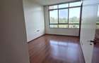 3 Bed Apartment with En Suite in Parklands - 10
