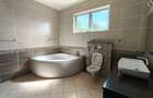 4 Bed Apartment with En Suite at Brookside Drive - 13