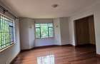5 Bed Townhouse with En Suite at James Gichuru - 16