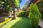 4 Bed Townhouse with En Suite in Lavington - 8