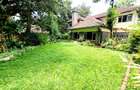 4 Bed Townhouse with En Suite at Lavington - 3