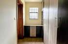 5 Bed Villa with En Suite in Lavington - 3