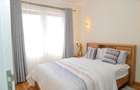 Serviced 3 Bed Apartment with En Suite in Thome - 11