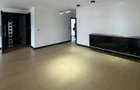 3 Bed Apartment with En Suite in Riverside - 11