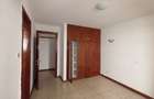 2 Bed Apartment with En Suite at Brookside - 6