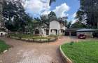 5 Bed House with En Suite in Runda - 20
