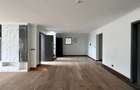 5 Bed Villa with En Suite in Lavington - 6