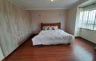 4 Bed Townhouse with En Suite at Five Star Road - 17