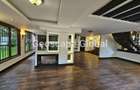5 Bed House with En Suite in Loresho - 9