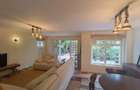 1 Bed House with En Suite in Spring Valley - 1