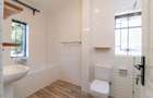 3 Bed Apartment with En Suite in Kilimani - 12