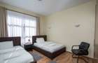 Serviced 2 Bed Apartment with En Suite in Westlands Area - 11