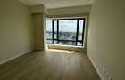 4 Bed Apartment in Riverside - 5