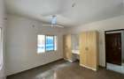 3 Bed Apartment with En Suite at Off Links Road - 4