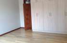 3 Bed Apartment with En Suite in Riverside - 11