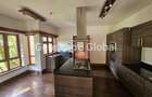 4 Bed House with En Suite in Kitisuru - 8