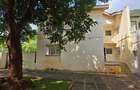 6 Bed House with Staff Quarters in Lake View - 7