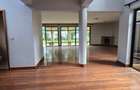 5 Bed Townhouse with En Suite at Lavington Green - 18
