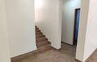 4 Bed Townhouse with En Suite at Gateway Mall - 9