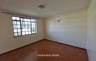 4 Bed Townhouse in Kiambu Road - 12