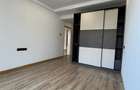 2 Bed Apartment with En Suite at Kingara Road - 5