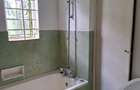 3 Bed House with En Suite in Rosslyn - 8