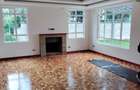 6 Bed House with En Suite at Garden Estate - 9