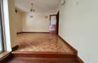 5 Bed House with Garden in Runda - 4
