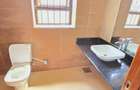 5 Bed House with En Suite in Runda - 8