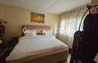 2 Bed House with En Suite in Rosslyn - 16