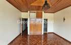 4 Bed House with En Suite in Runda - 2